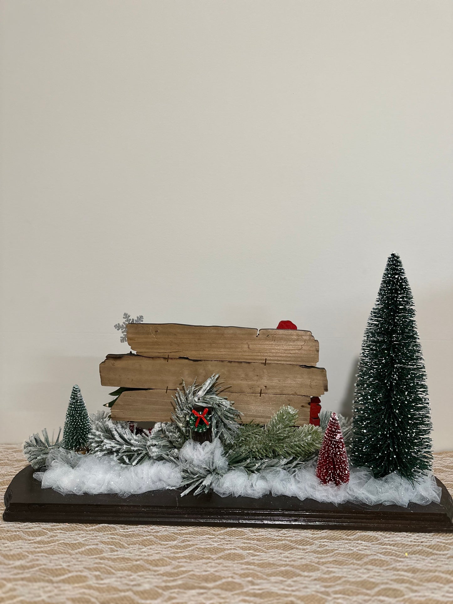 Christmas Tabletop Decor, Welcome Friends Snowman