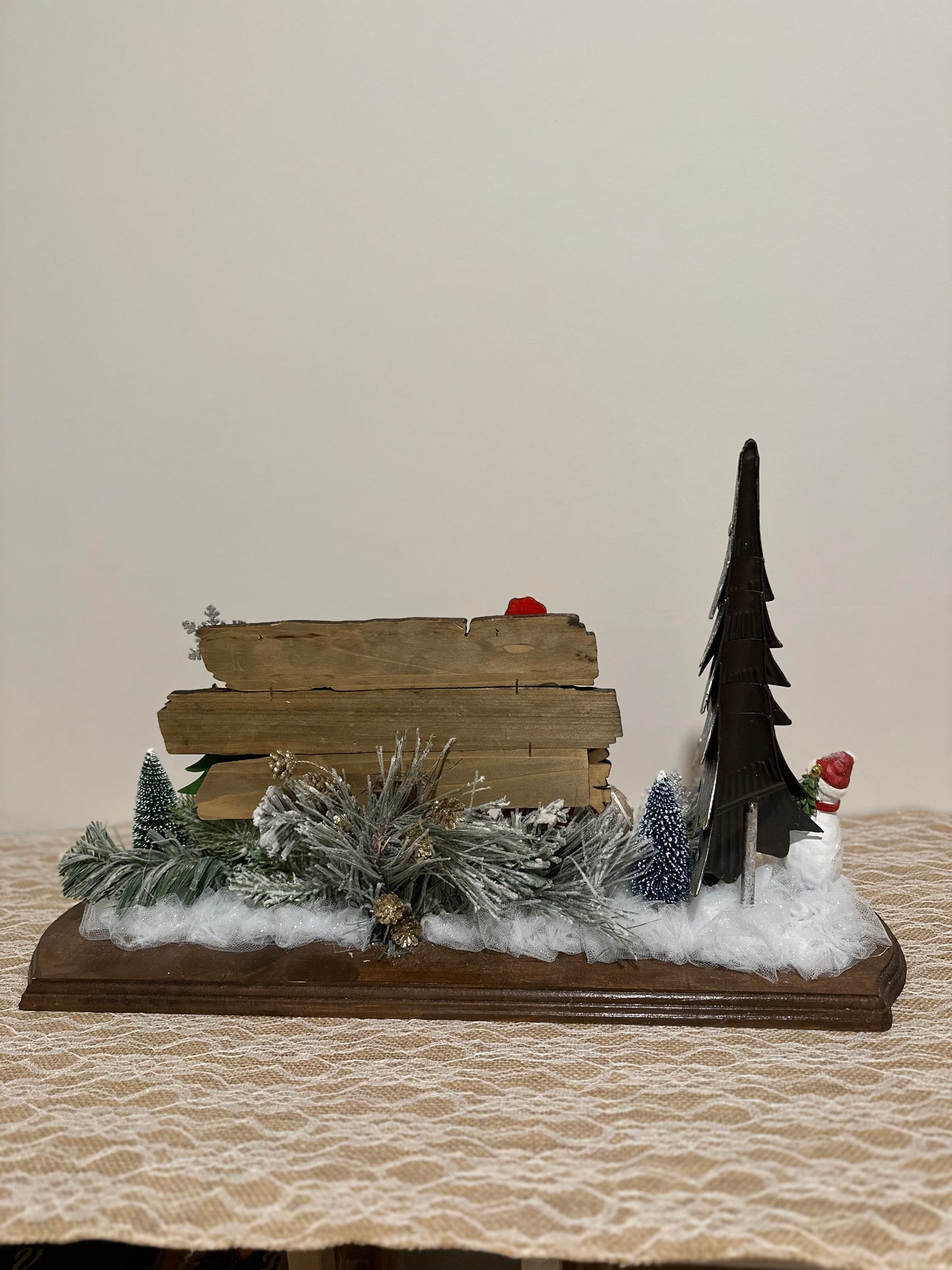 Christmas Centerpiece - Tabletop Decor, Welcome Friends Snowman Metal Tree