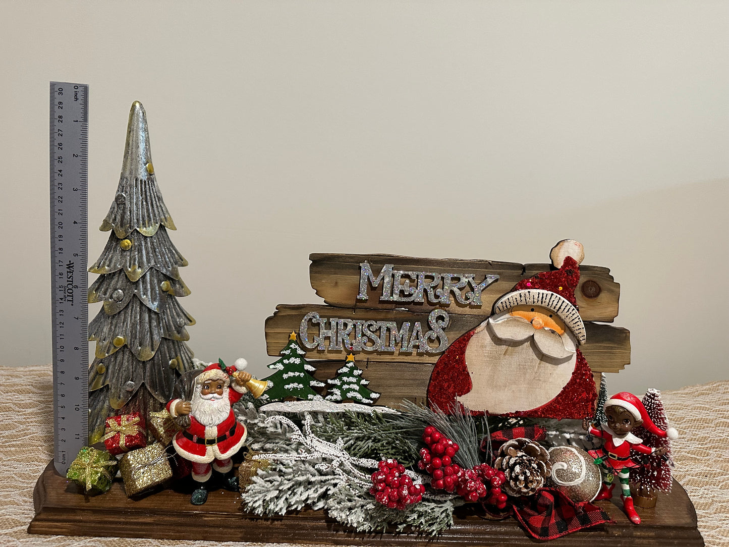 Christmas Tabletop - Santa Claus, Elf, and Gift Decor - Merry Christmas 1A